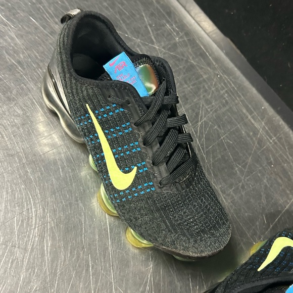 Nike Air Vapor Max Size 5Y - Picture 7 of 11